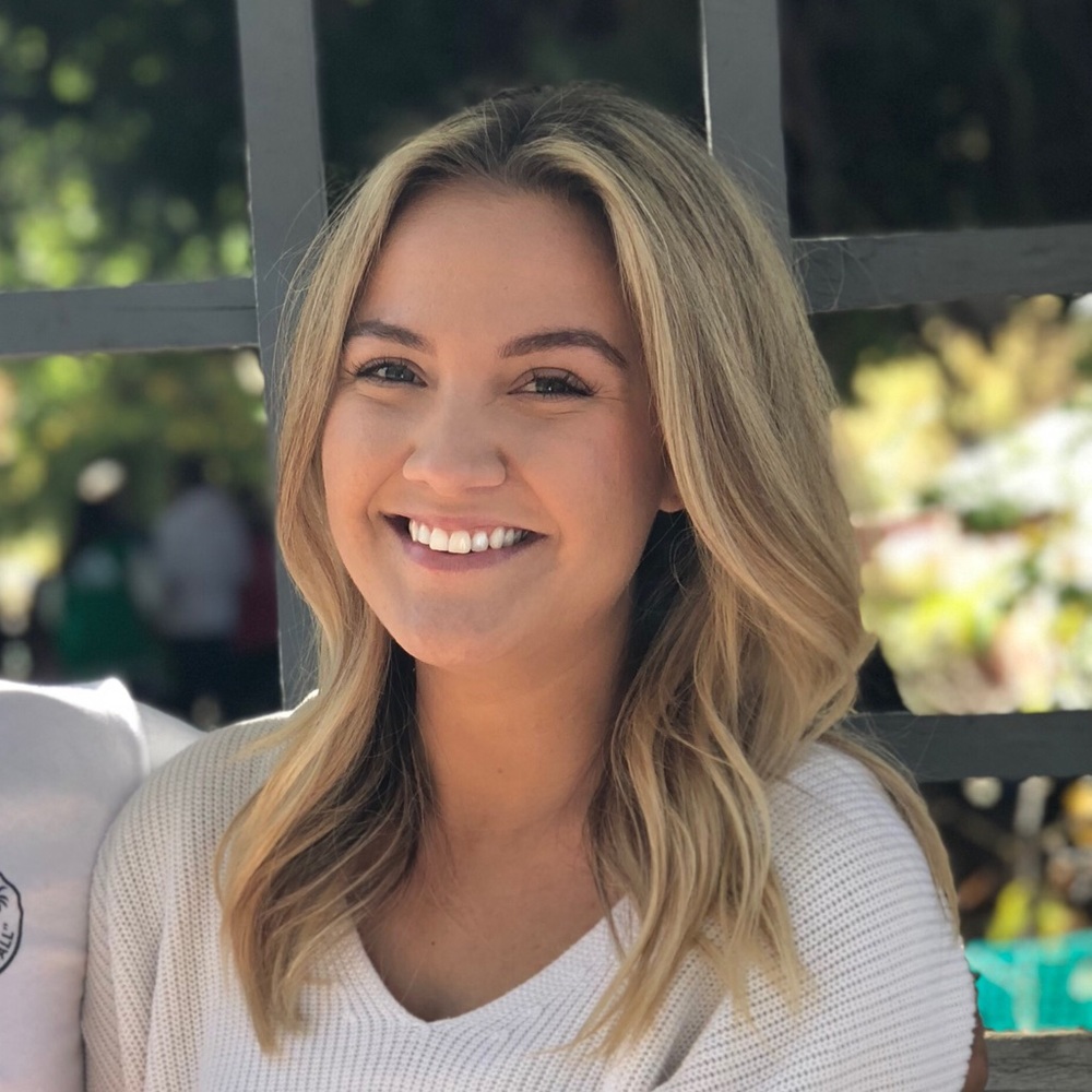 Meet your Posher, Nicole